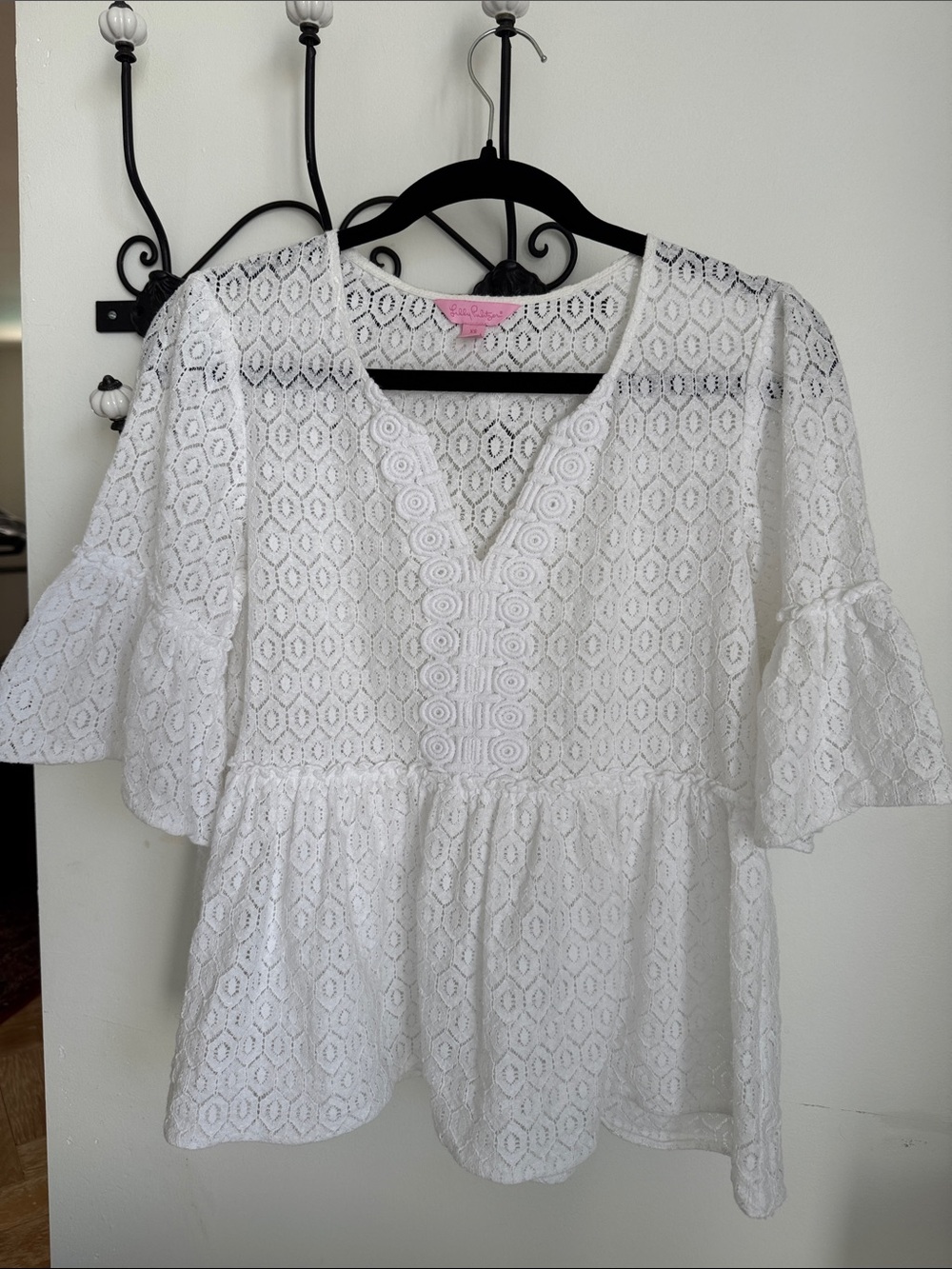 Lilly Pulitzer White Inez Lace Peplum Tunic Top size XS